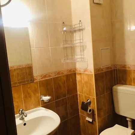 One Bedroom In Sunlight